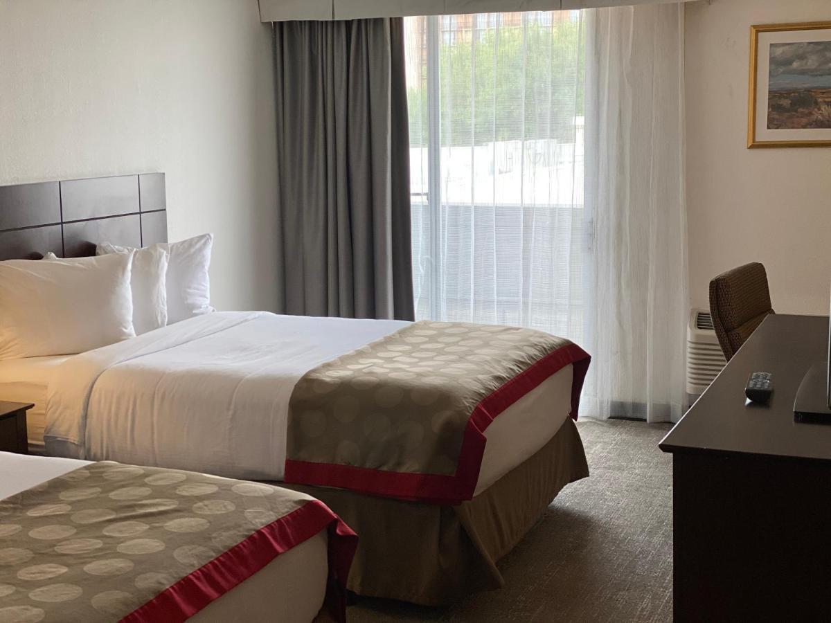 Ramada By Wyndham Albuquerque Midtown Hotell Eksteriør bilde