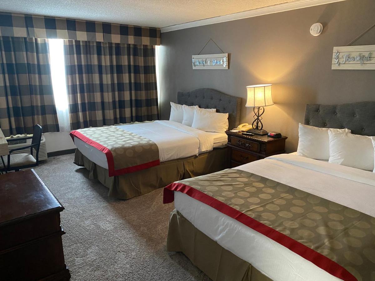 Ramada By Wyndham Albuquerque Midtown Hotell Eksteriør bilde