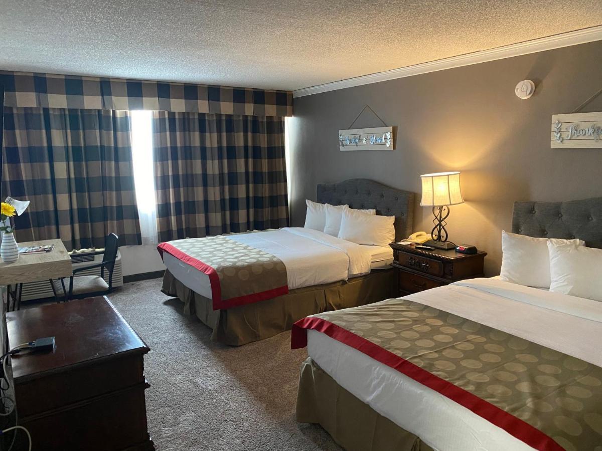 Ramada By Wyndham Albuquerque Midtown Hotell Eksteriør bilde