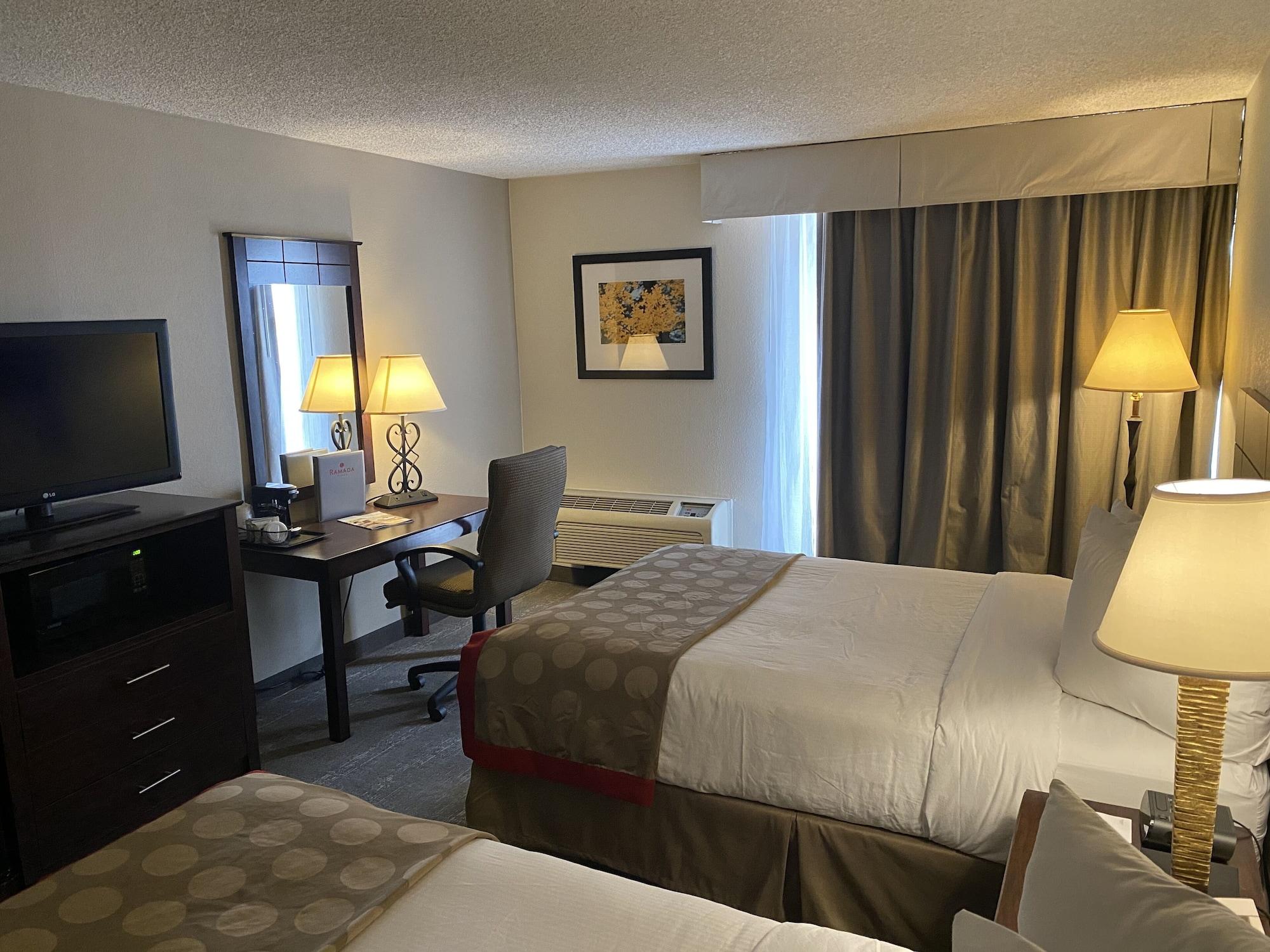 Ramada By Wyndham Albuquerque Midtown Hotell Eksteriør bilde