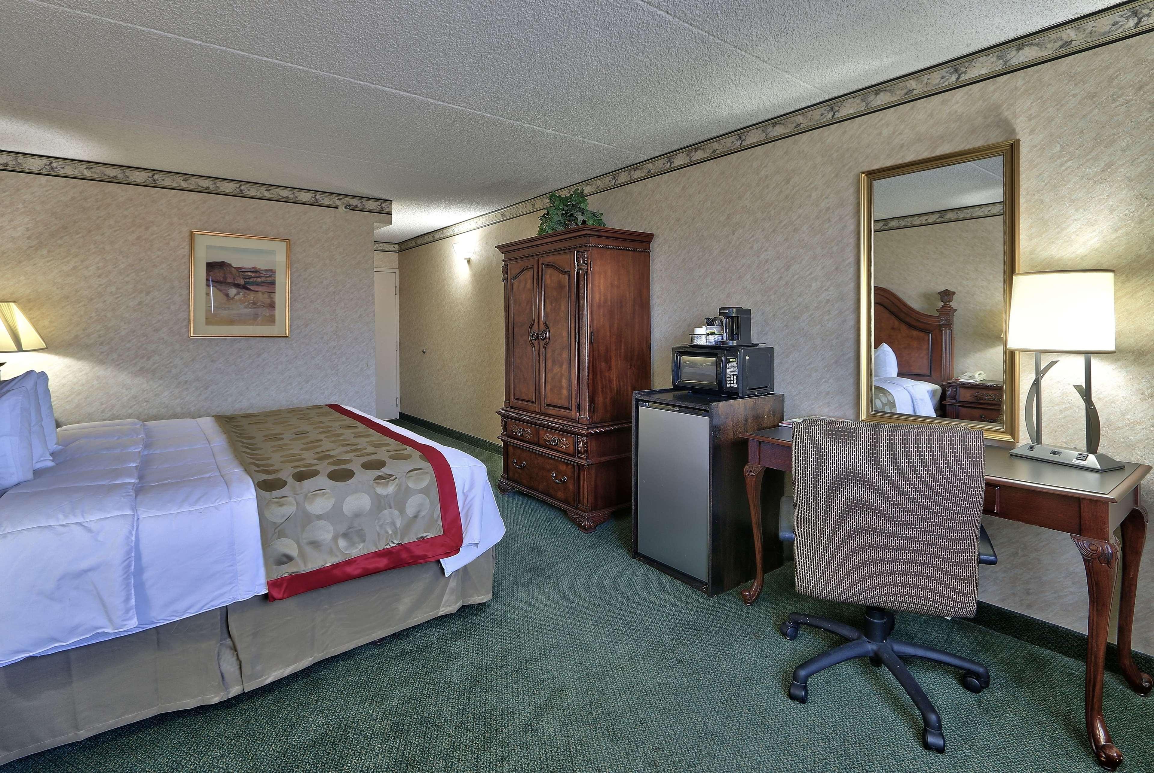 Ramada By Wyndham Albuquerque Midtown Hotell Eksteriør bilde